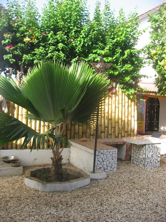 Babao Hotel M'Bour Exterior foto