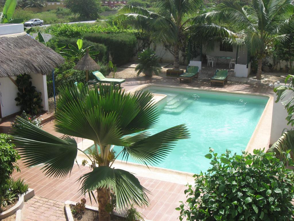 Babao Hotel M'Bour Habitación foto
